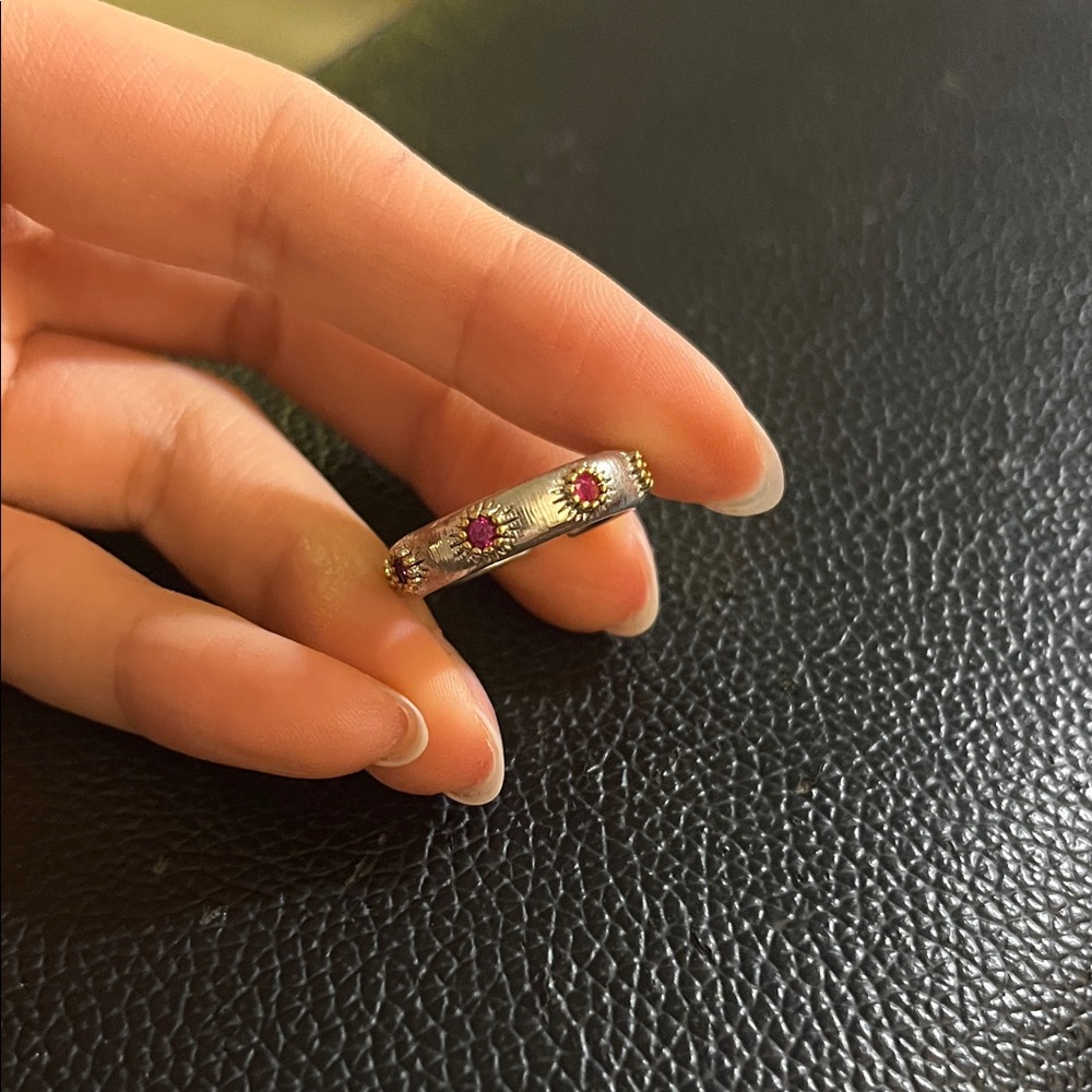 Elegant Silver and Pink Gemstone Ring